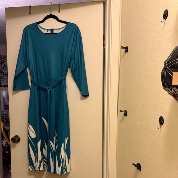 None Dresses & Skirts - NWOT-Teal and White Women's Dress